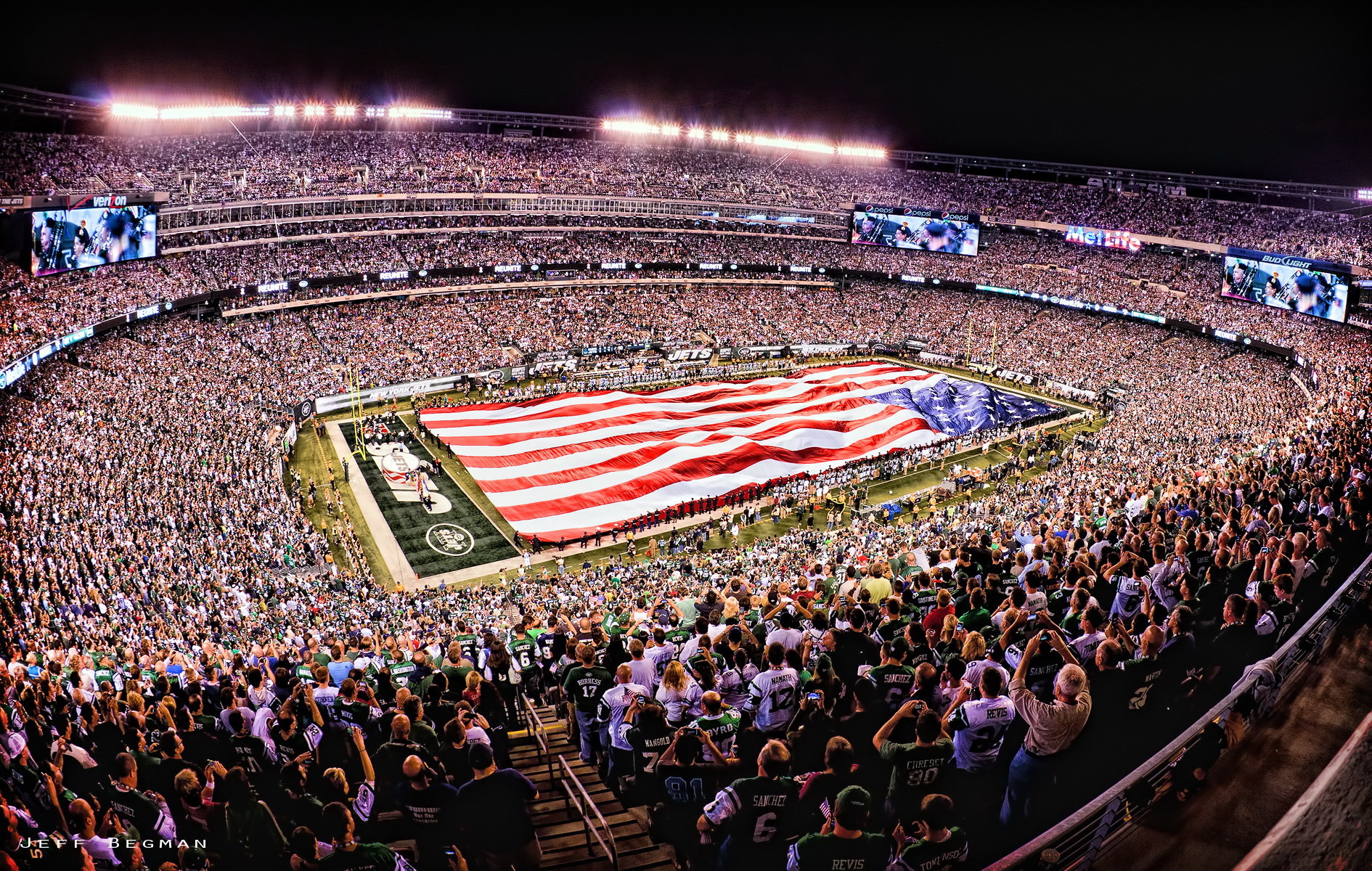 THURSDAY NIGHT FOOTBALL - A Survivor at Every Stadium: New York Jets