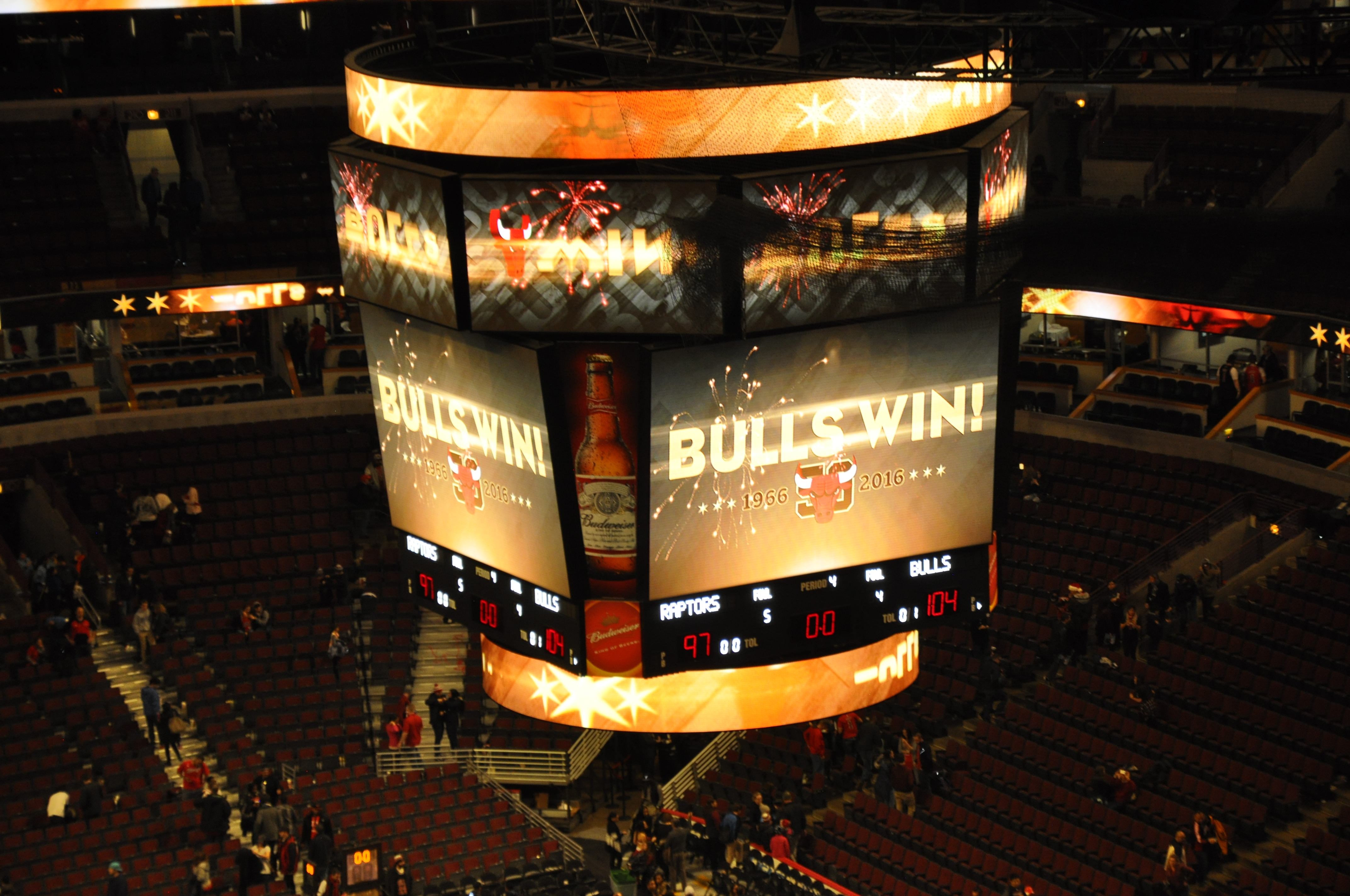 A Survivor at Every Arena: Chicago Bulls 