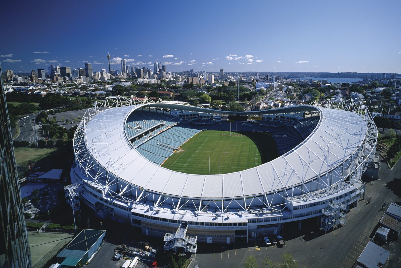 Survivor at Every Stadium: 2017 College Footbal Sydney Cup 