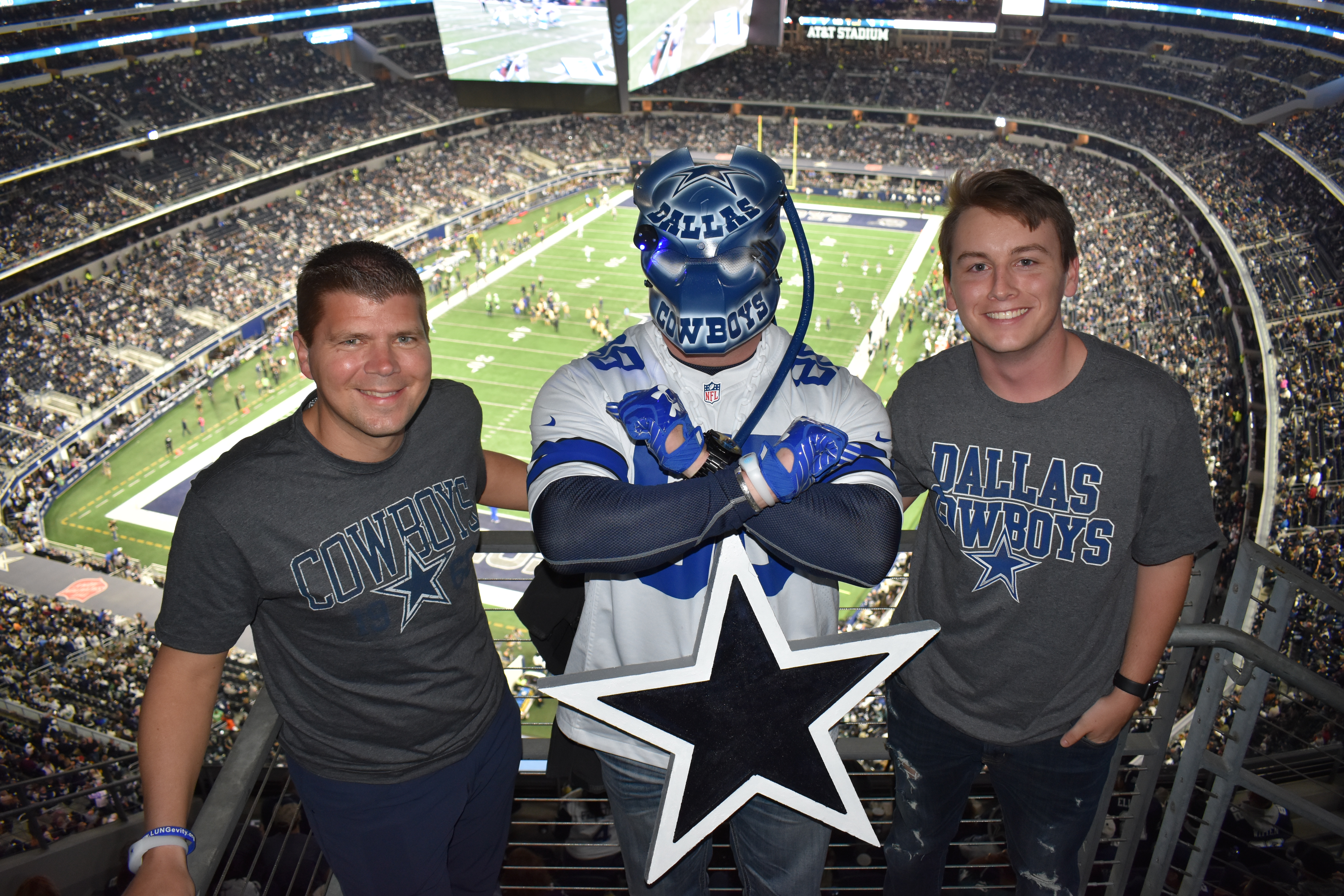Survivor at Every Stadium: Dallas Cowboys #SundayNightFootball