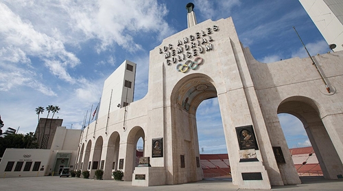 Survivor at Every College Stadium: USC Trojans 